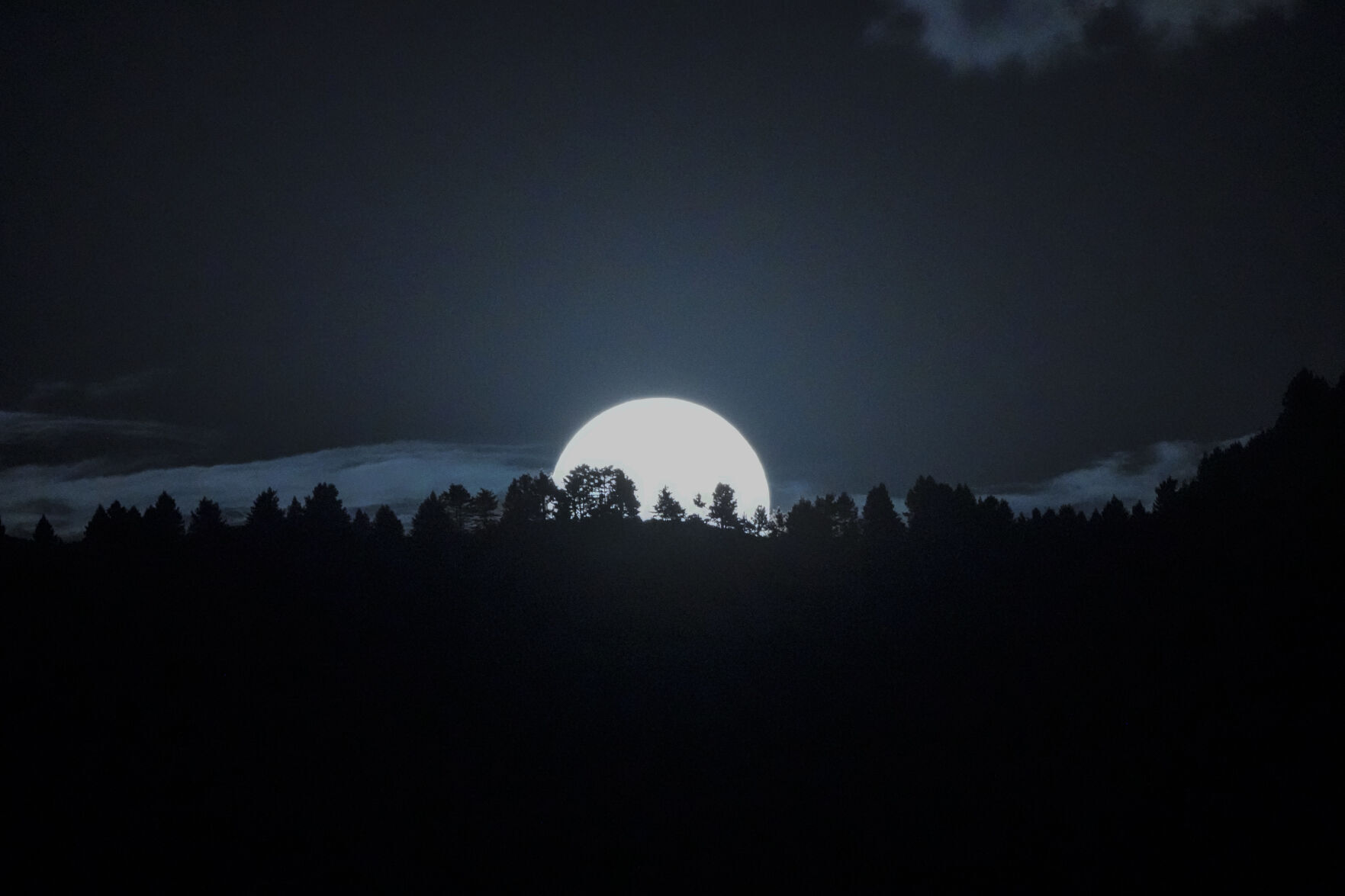 India Supermoon